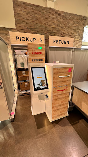 Grocery Store «Whole Foods Market», reviews and photos, 840 Willow Rd m, Northbrook, IL 60062, USA