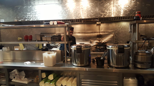 Asian Restaurant «Pick Up Stix Fresh Asian Flavors», reviews and photos, 24231 Crenshaw Blvd, Torrance, CA 90505, USA