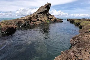 Pedra Virada image