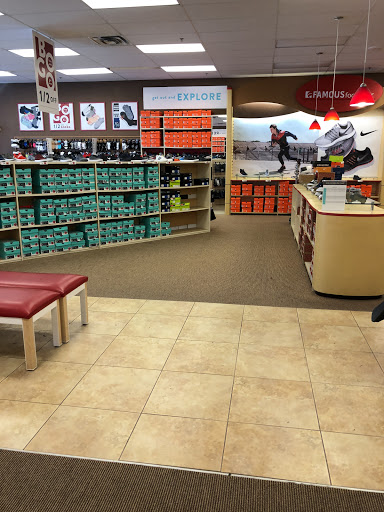 Shoe Store «Famous Footwear», reviews and photos, 975 I-30 Frontage Rd, Rockwall, TX 75087, USA