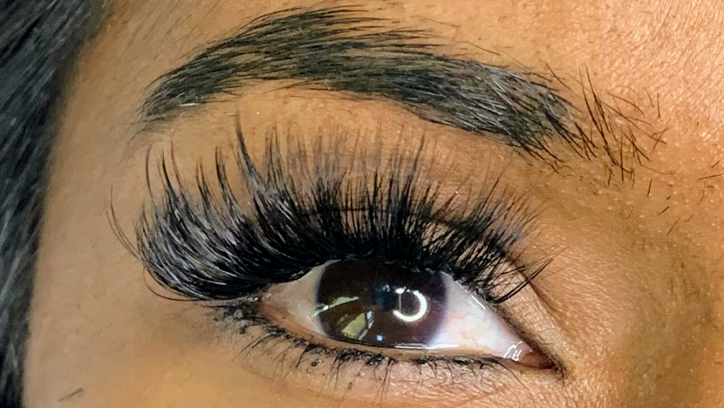 iGlow Lashes And Brows 95133