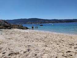 Praia de Francon'in fotoğrafı küçük koy ile birlikte