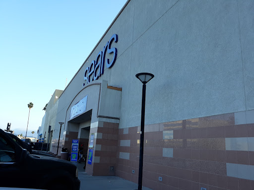 Department Store «Sears», reviews and photos, 12121 Victory Blvd, North Hollywood, CA 91606, USA