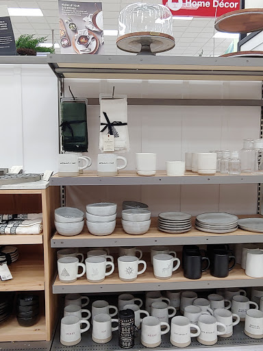 Department Store «Target», reviews and photos, 1135 Woodstock Rd, Roswell, GA 30075, USA