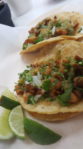 Grocery Store «La Chiquita», reviews and photos, 1525 Douglas Rd, Montgomery, IL 60538, USA