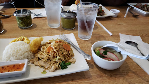 Thai restaurant Huntington Beach