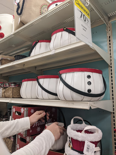 Shopping Mall «Shops at Waldorf Center», reviews and photos, 3022 Festival Way, Waldorf, MD 20601, USA