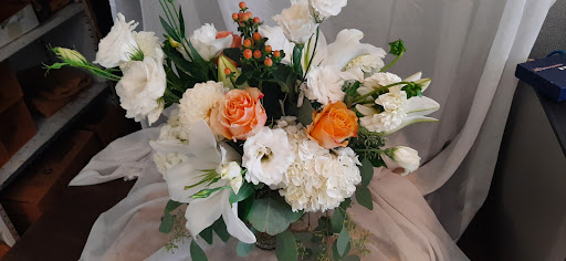 Florist «Urban Florist», reviews and photos, 5310 W 8th St, Los Angeles, CA 90036, USA