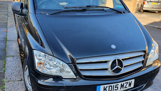 Reviews of Fox Black Cabs in Worthing - Taxi service
