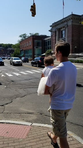 Coffee Shop «Starbucks», reviews and photos, 1 Parker Harding Plaza, Westport, CT 06880, USA
