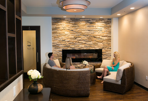 Massage Therapist «Origins Thai Spa», reviews and photos, 925 N Garfield St E, Arlington, VA 22201, USA