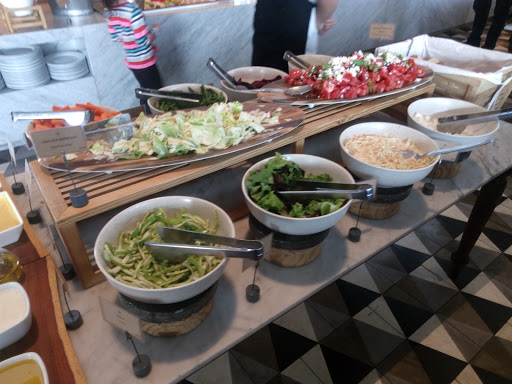 Salad buffet Lima