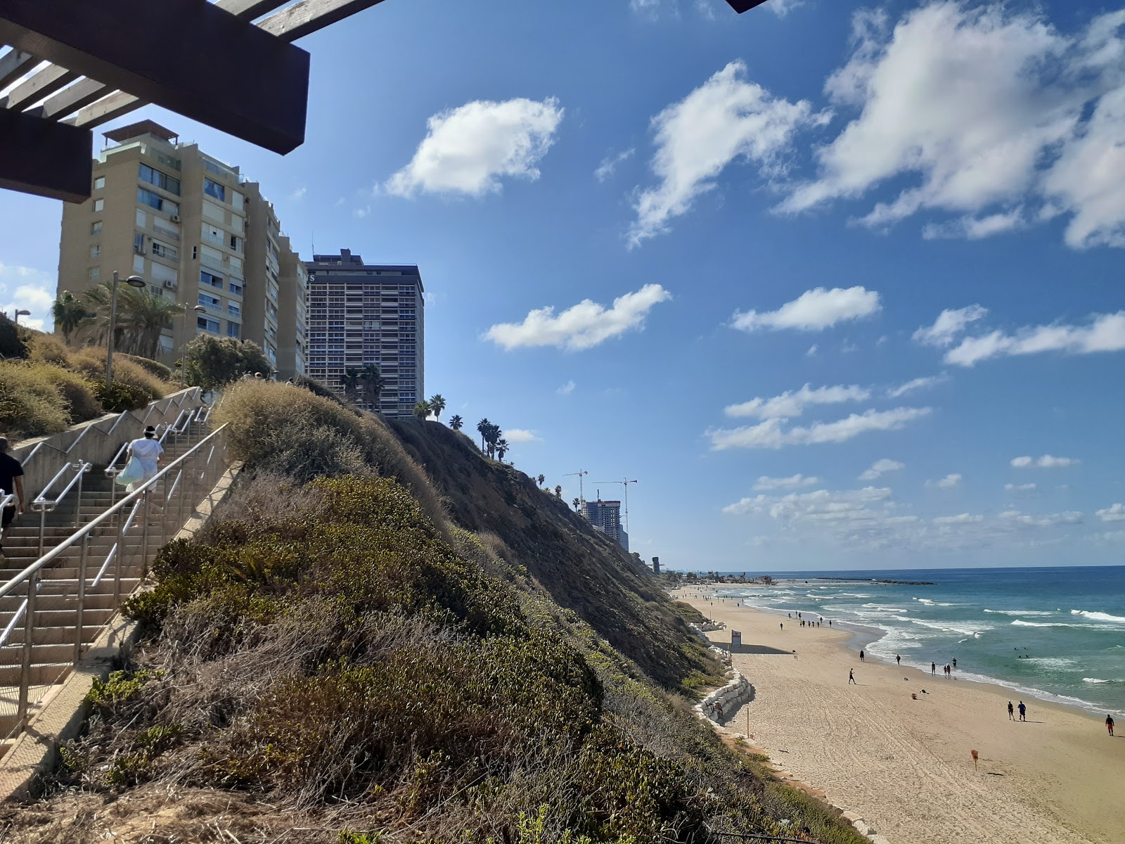 Foto de Tamnoon beach área de servicios