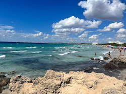 Foto von Spiaggia degli Innamorati teilweise ferienortbereich