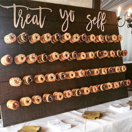 Donut Shop «The Donut Experiment Clearwater Beach», reviews and photos, 674 S Gulfview Blvd, Clearwater Beach, FL 33767, USA