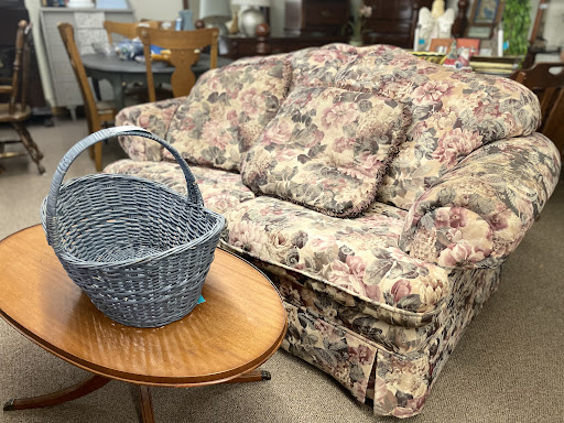 Consignment Shop «Refabulous Furnishings», reviews and photos, 2231 Vestal Pkwy W, Vestal, NY 13850, USA
