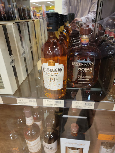 Liquor Store «Doylestown State Liquor Store», reviews and photos, 132 Veterans Ln, Doylestown, PA 18901, USA