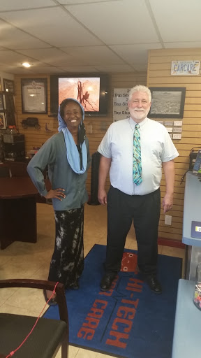 Auto Repair Shop «Hi-Tech Car Care», reviews and photos, 2924 E Thomas Rd, Phoenix, AZ 85016, USA