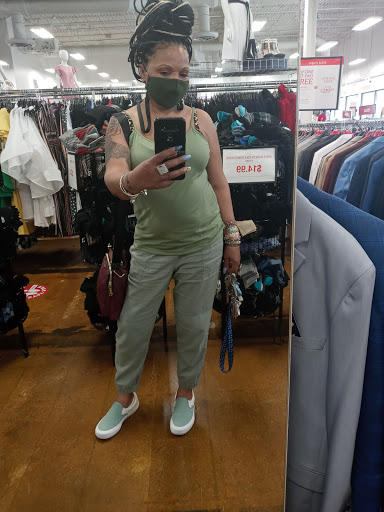 Clothing Store «K&G Fashion Superstore», reviews and photos, 8655 Pulaski Hwy, Rosedale, MD 21237, USA