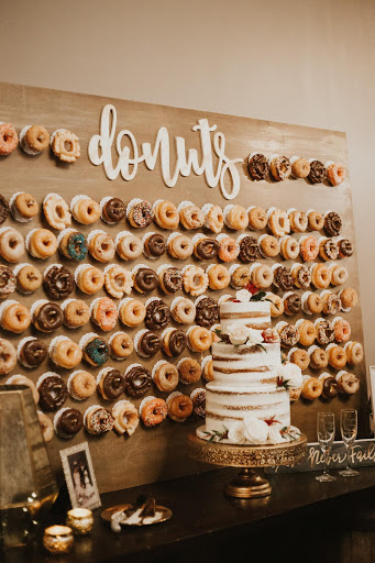 Donut Shop «Dannys Donuts», reviews and photos, 417 Main St SW, Gainesville, GA 30501, USA