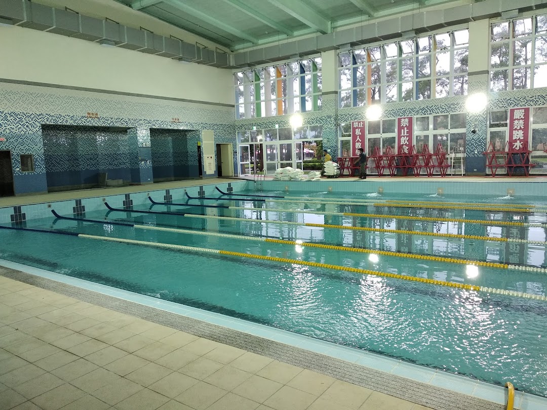 宜蘭國民運動中心室內溫水游泳池