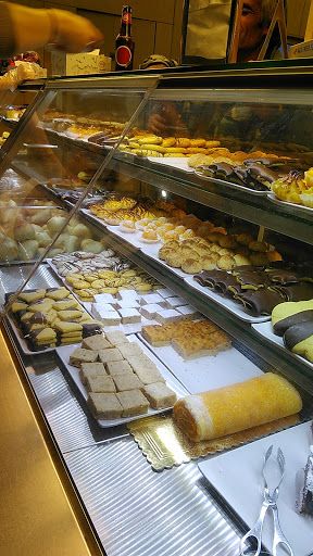 Placidos - Padaria e Pastelaria Placido & Placido no Peso da Régua, Vila Real