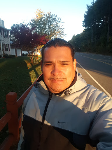 Car Dealer «JTS Auto & Truck», reviews and photos, 134 Plaistow Rd, Plaistow, NH 03865, USA