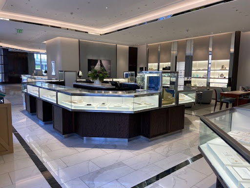 Jewelry Store «Tiffany & Co.», reviews and photos, 68 W Colorado Blvd, Pasadena, CA 91105, USA
