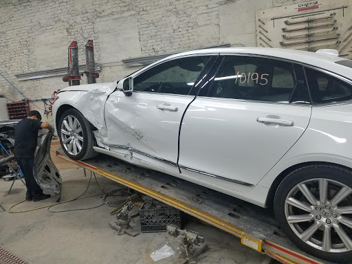 Auto Body Shop «Kings County Auto Body», reviews and photos, 168 Walworth St, Brooklyn, NY 11205, USA