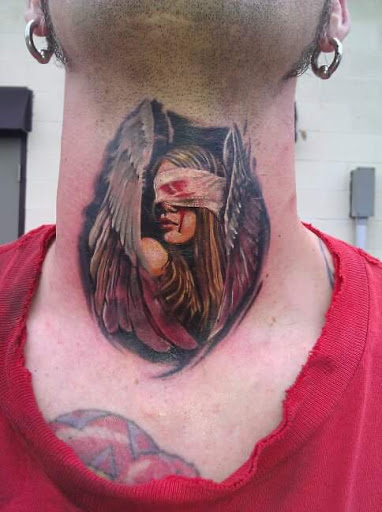 Tattoo Shop «Under the Gun Tattoo Studio», reviews and photos, 3998 Alum Creek Dr, Columbus, OH 43207, USA