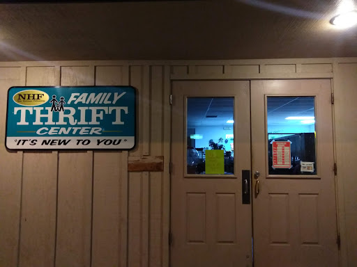 Family Thrift Center, 214 N Molalla Ave, Molalla, OR 97038, USA, 