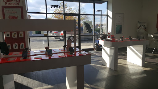 Cell Phone Store «Fairfax Verizon Wireless», reviews and photos, 9607 Fairfax Blvd, Fairfax, VA 22031, USA