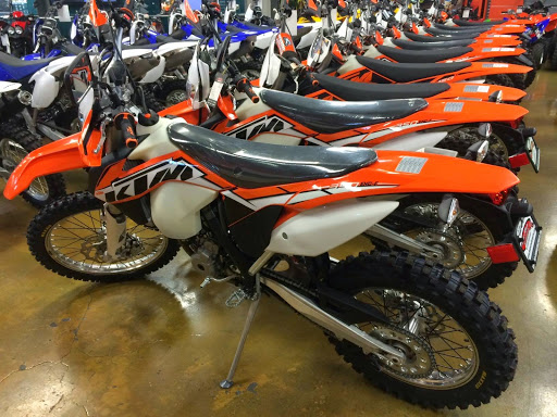 Motorsports Store «Del Amo Motorsports of Long Beach», reviews and photos, 3291 Cherry Ave, Long Beach, CA 90807, USA