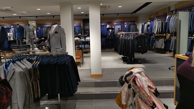 Reviews of Moss Bros Plymouth in Plymouth - Clothing store