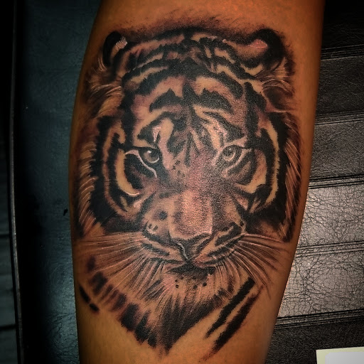 Tattoo Shop «Cuz I Can Tattoos», reviews and photos, 600 W 28th St #104, Austin, TX 78724, USA