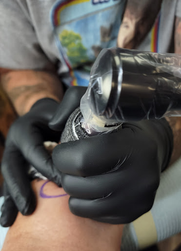 Tattoo and Piercing Shop «Lunchbox Tattoo & Body Piercing», reviews and photos, 3604 N Chapel Hill Rd, Johnsburg, IL 60050, USA