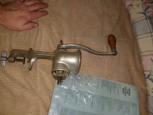 Liquor Store «Hampden Discount Liquors», reviews and photos, 7 Allen St, Hampden, MA 01036, USA