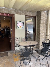 Cafe Pu-rin