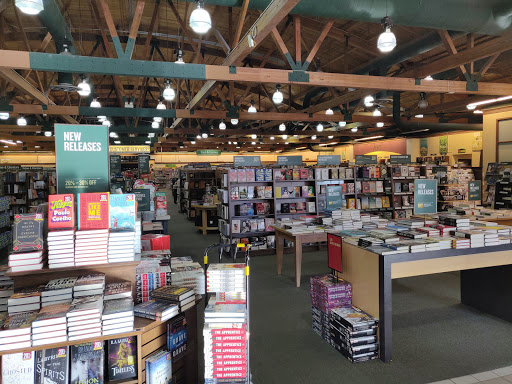 Book Store «Barnes & Noble», reviews and photos, 626 106th Ave NE, Bellevue, WA 98004, USA
