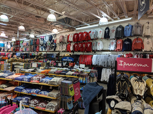 Beach Clothing Store «WINGS Beachwear - St Pete Beach #305», reviews and photos, 6705 Gulf Blvd, St Pete Beach, FL 33706, USA