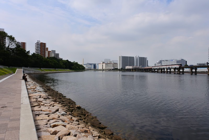 京浜運河緑道公園