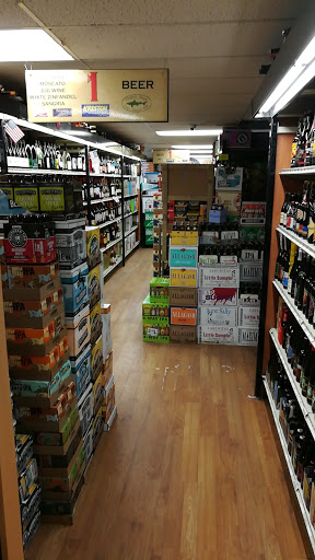 Wine Store «Kreston Liquor Mart Inc», reviews and photos, 904 Concord Ave, Wilmington, DE 19802, USA