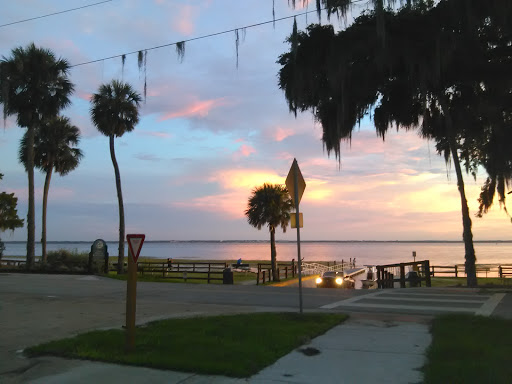 Auditorium «Deltona Community Center», reviews and photos, 980 Lakeshore Dr, Deltona, FL 32725, USA