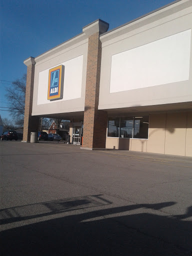 Supermarket «ALDI», reviews and photos, 3497 Belmont Ave, Youngstown, OH 44505, USA