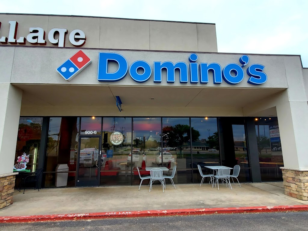 Domino's Pizza 77840