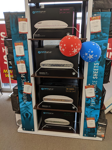 Mattress Store «Mattress Warehouse of Forked River», reviews and photos, 306 N Main St, Lanoka Harbor, NJ 08734, USA