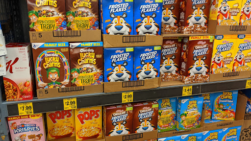 Grocery Store «Grocery Outlet Bargain Market», reviews and photos, 424 Roseville Square, Roseville, CA 95678, USA