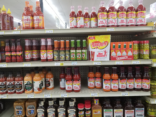 Grocery Store «Hills Food Store», reviews and photos, 4227 Broad St, Loris, SC 29569, USA