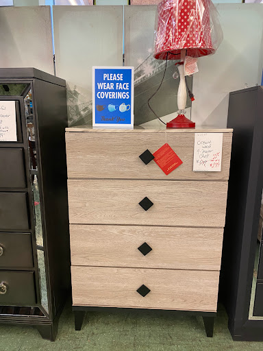 Furniture Store «C W Furnishings Inc», reviews and photos, 501 W St, Sacramento, CA 95818, USA