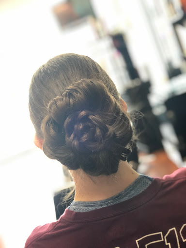 Beauty Salon «Cuts Ltd Beauty Salon», reviews and photos, 207 W Main St, League City, TX 77573, USA